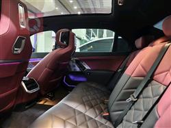 بي ام دبليو الفئة 7